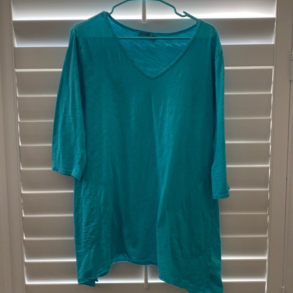 Fresh Produce elliptical long tee